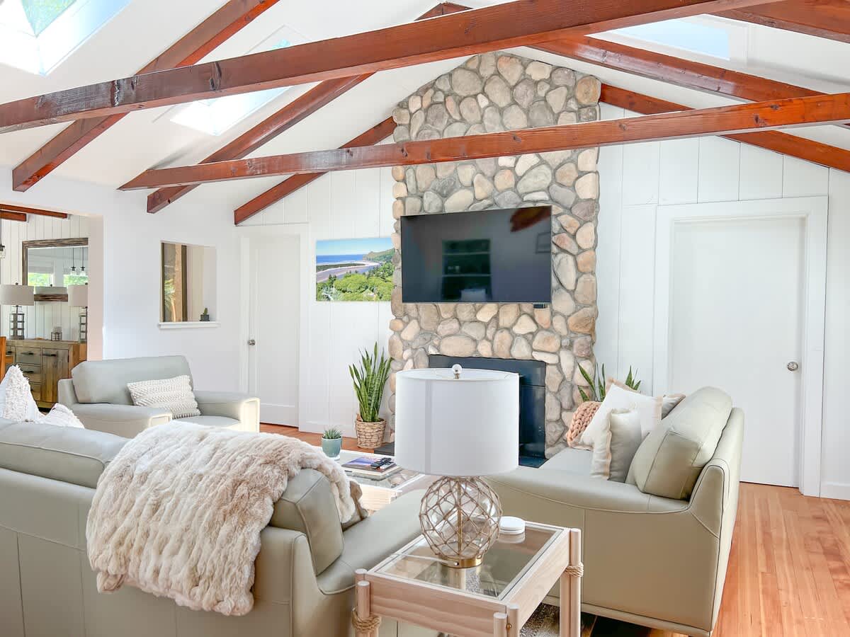 Residence image 3