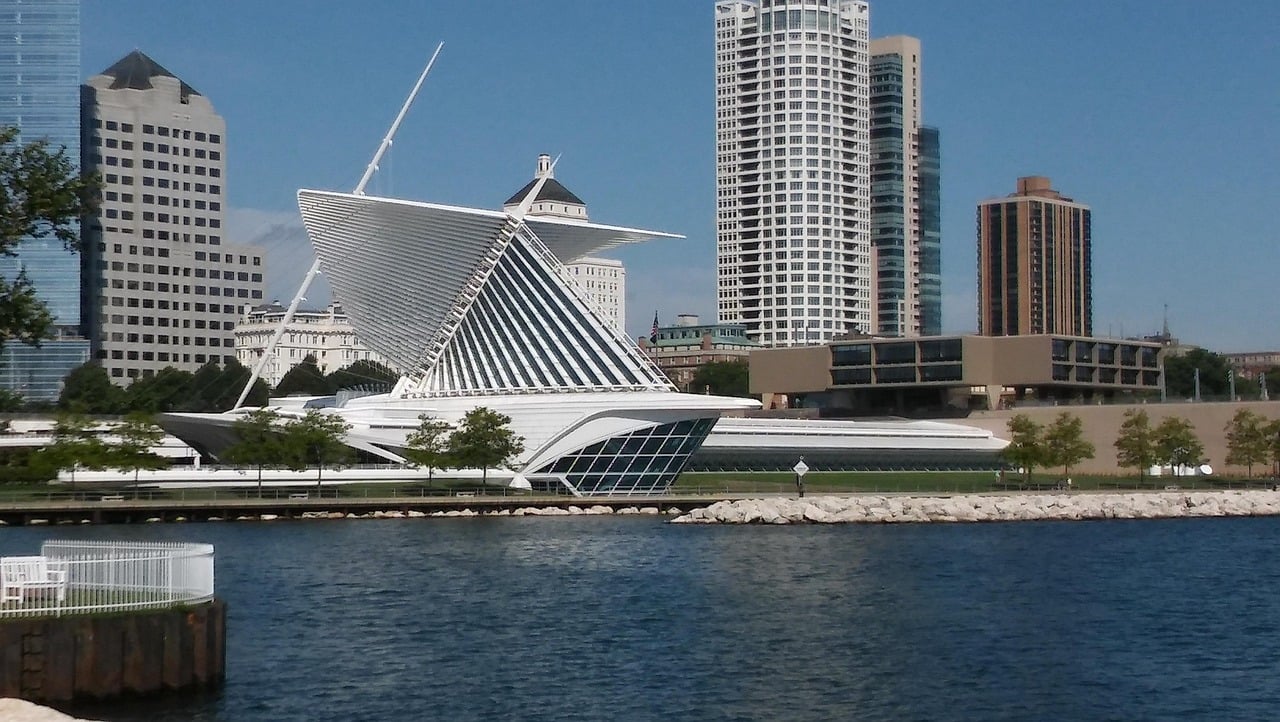 Milwaukee Wisconsin lakefront skyline Lake Michigan