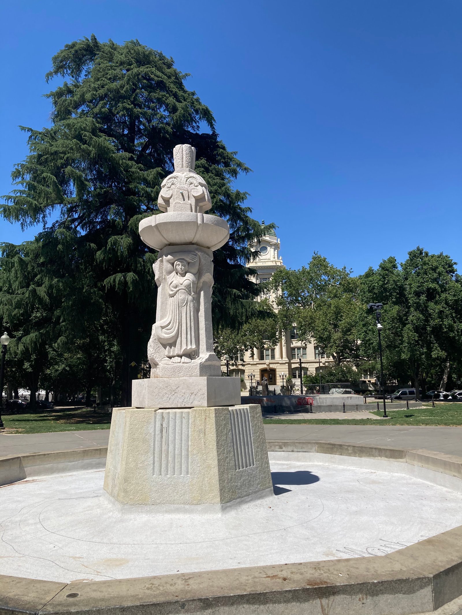 César Chávez Plaza