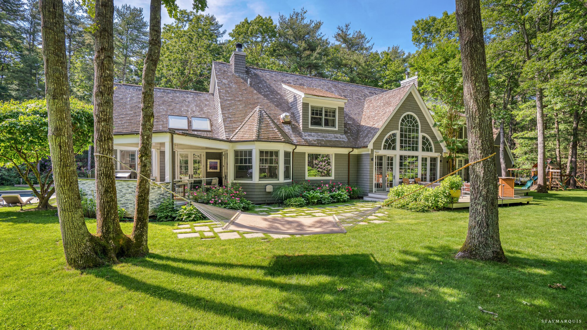 Residence image 2