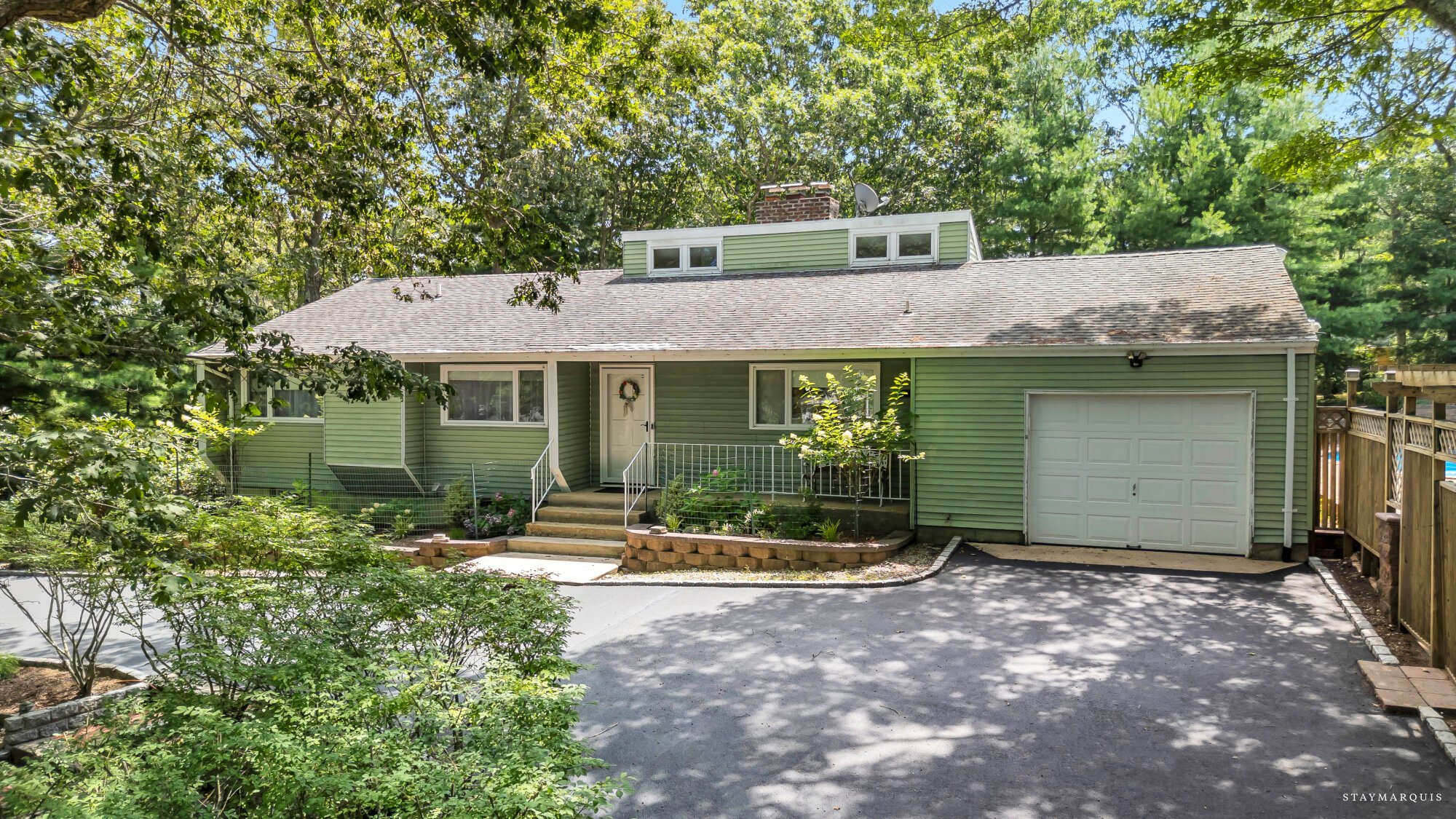 Residence image 1