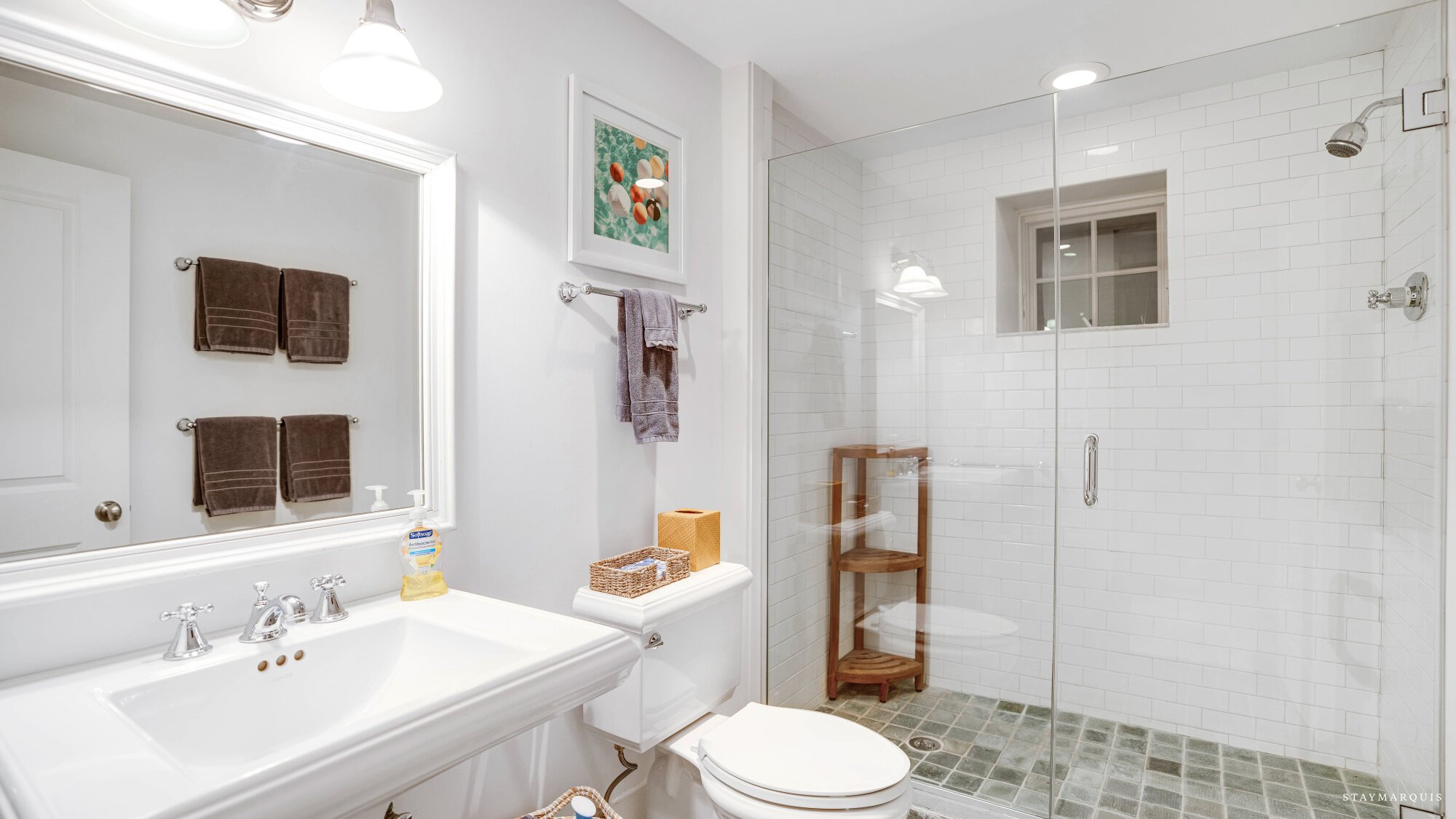 Residence image 3