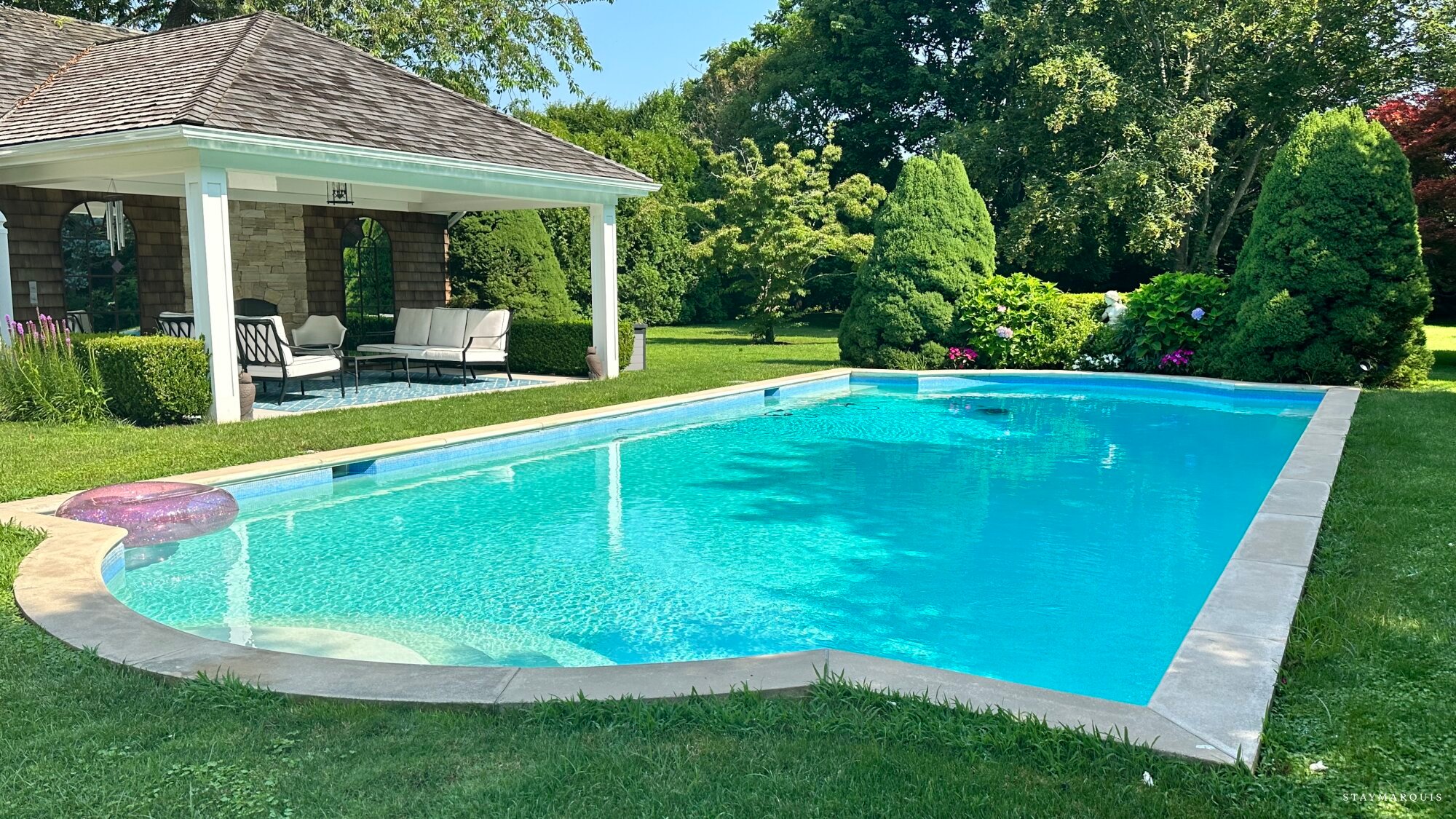 Residence image 1