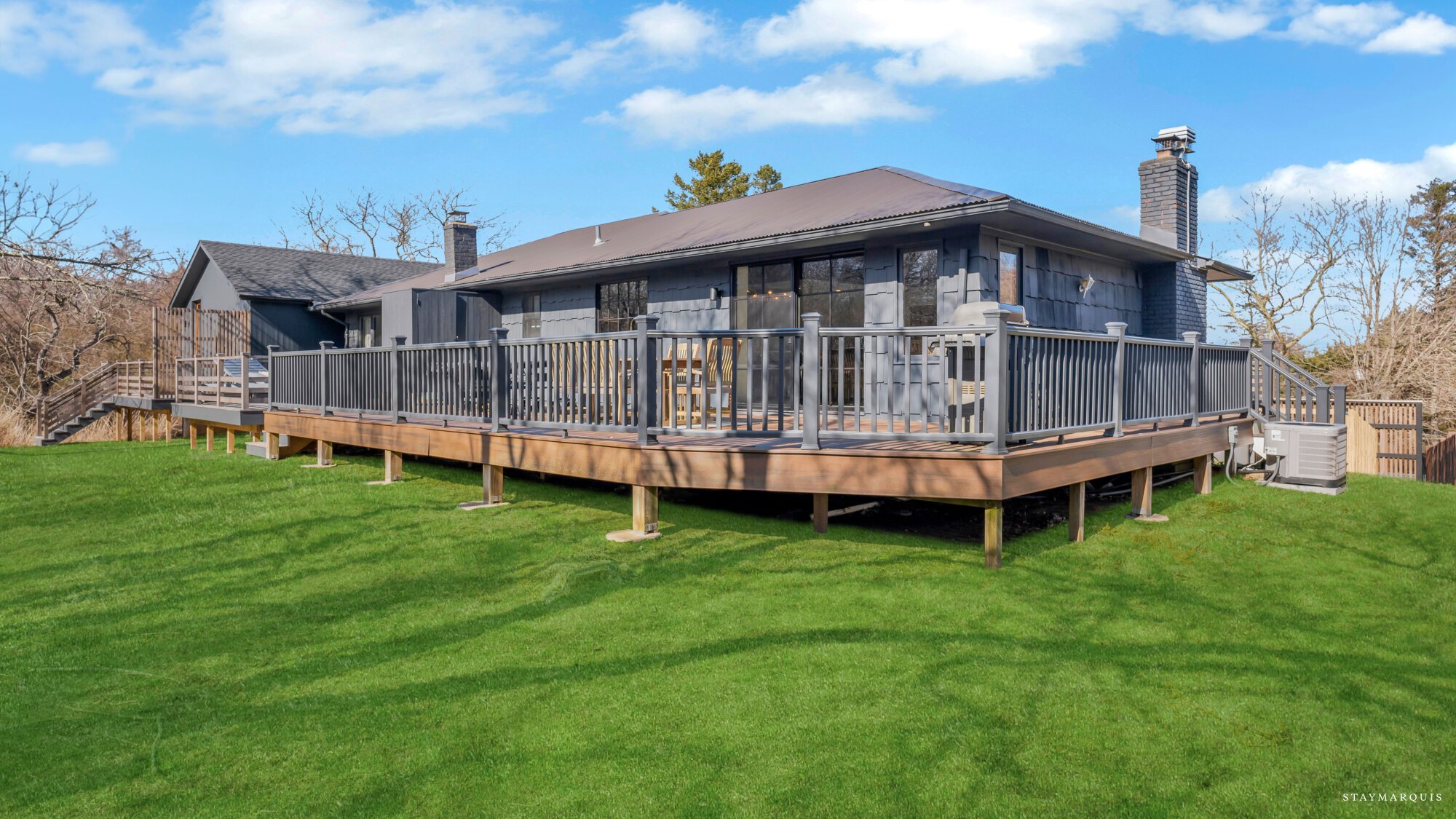 Residence image 3