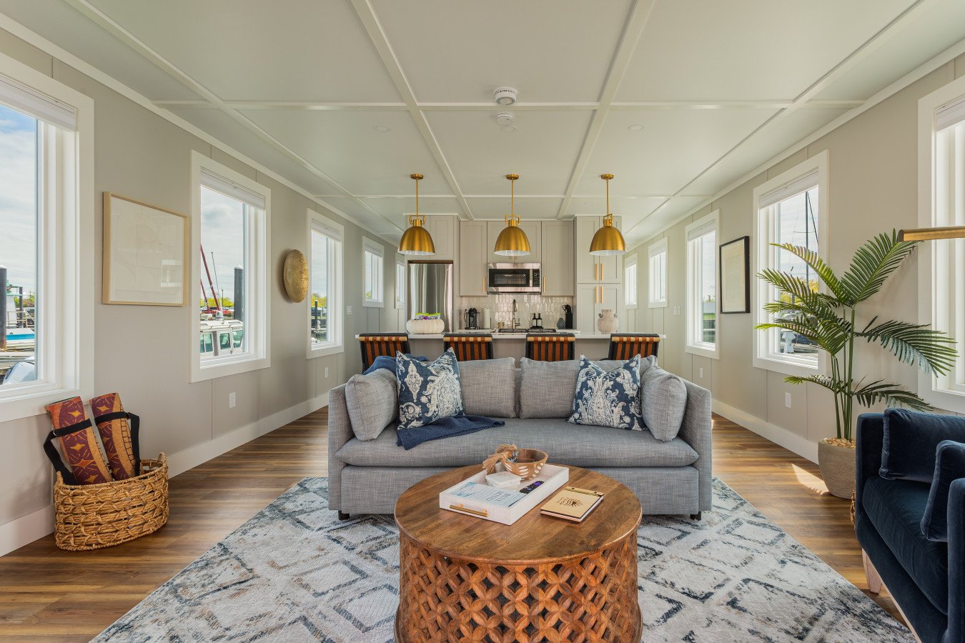 Residence image 3