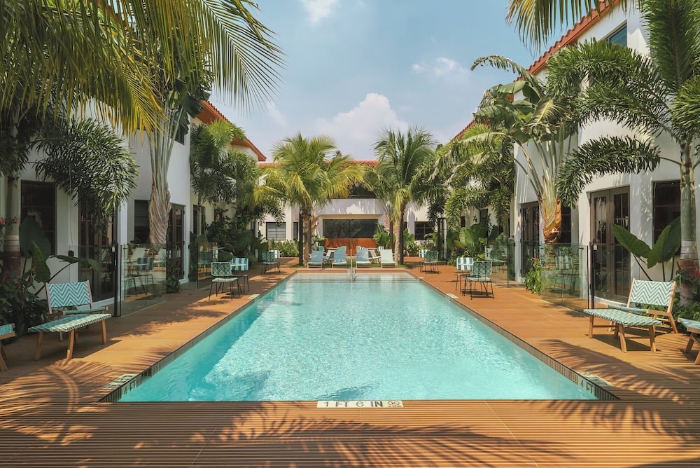 The art of living well on the Left Bank in Miami Beach, FL
