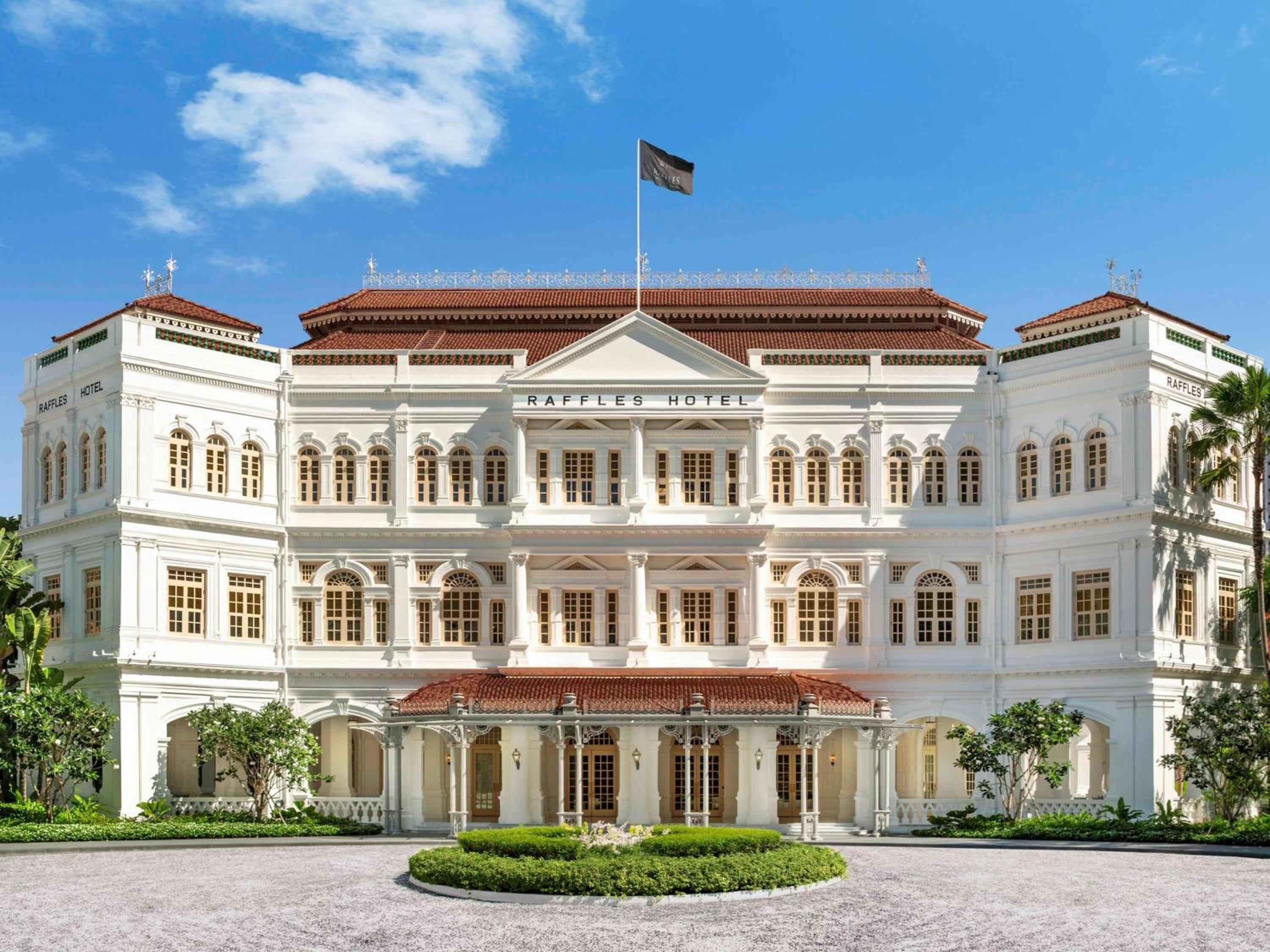 Discover timeless elegance at Raffles Singapore in Singapore, Singapore