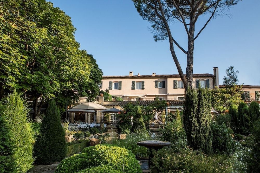Luxury redefined in Aix-en-Provence in Aix-en-Provence, Provence-Alpes-Côte d'Azur