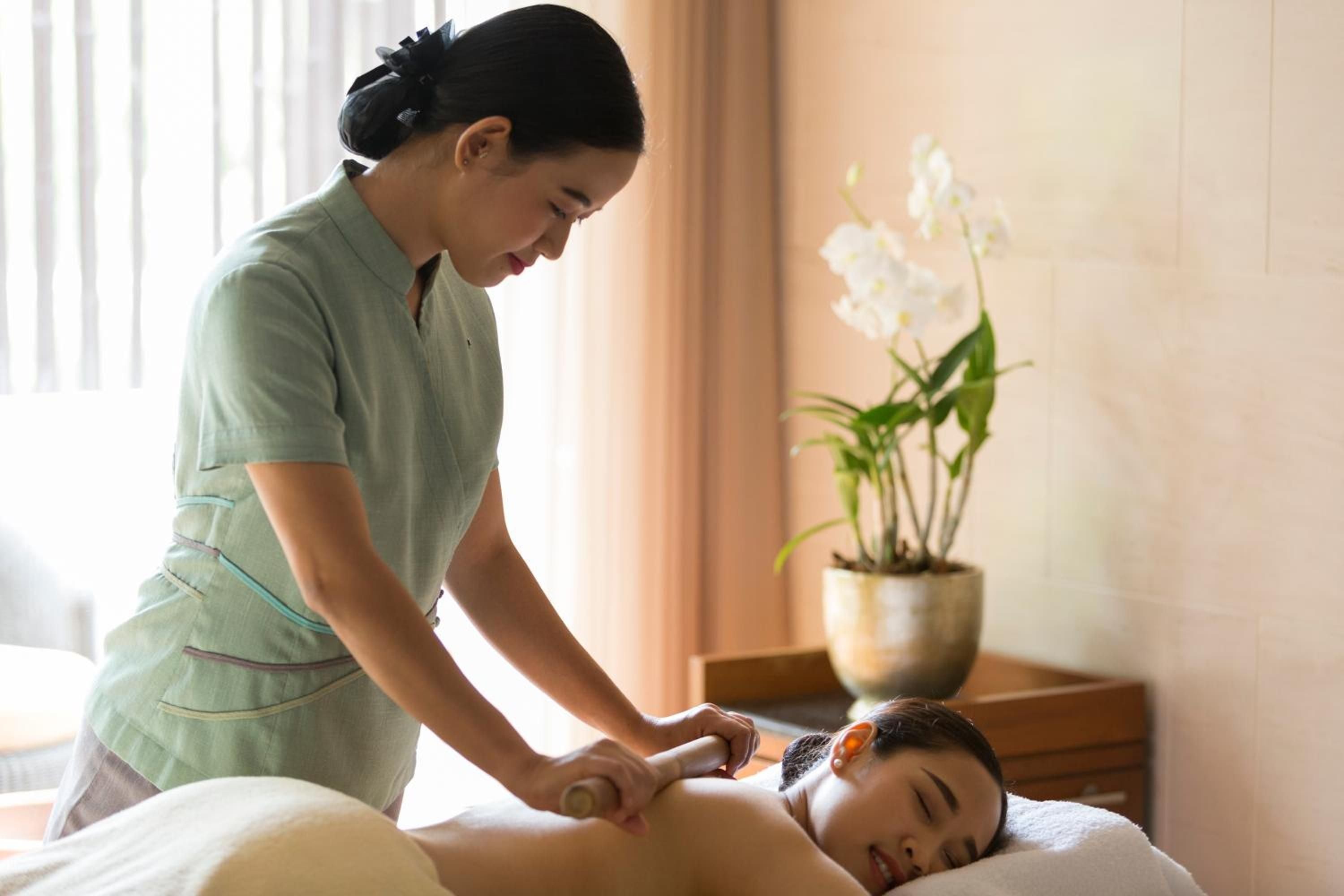 Skilled therapists work their magic in sun-drenched treatment rooms, where orchids and warm wooden accents create a sanctuary of tranquil indulgence.