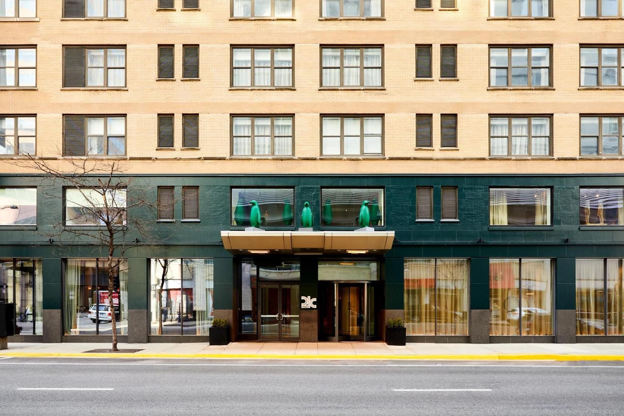 Where contemporary art and Chicago's architectural legacy share the same address in Chicago, IL