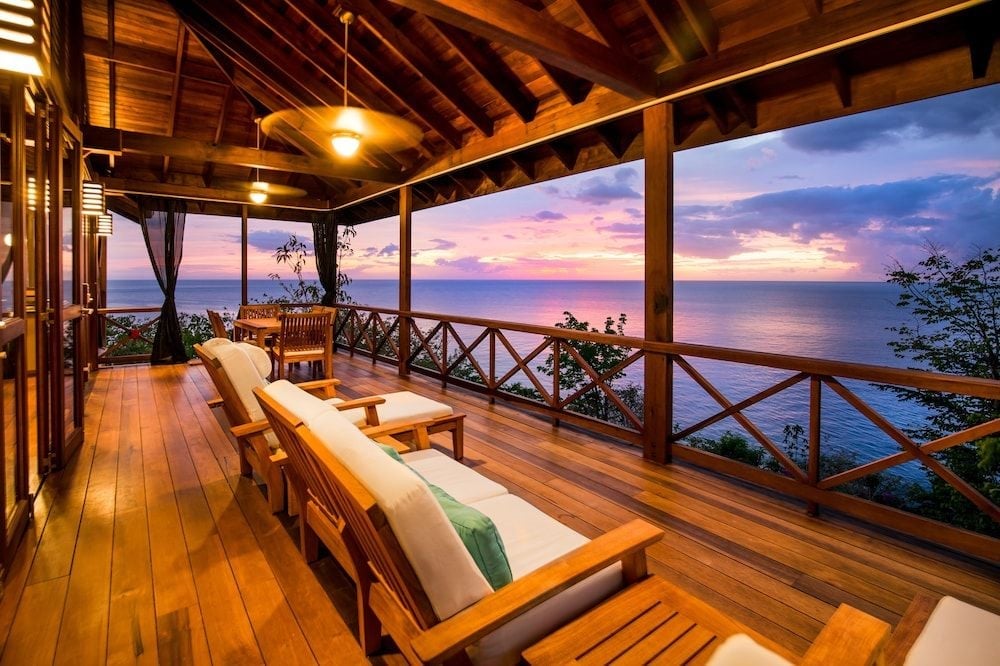 Luxurious seclusion awaits in Portsmouth in Portsmouth, Saint John Parish