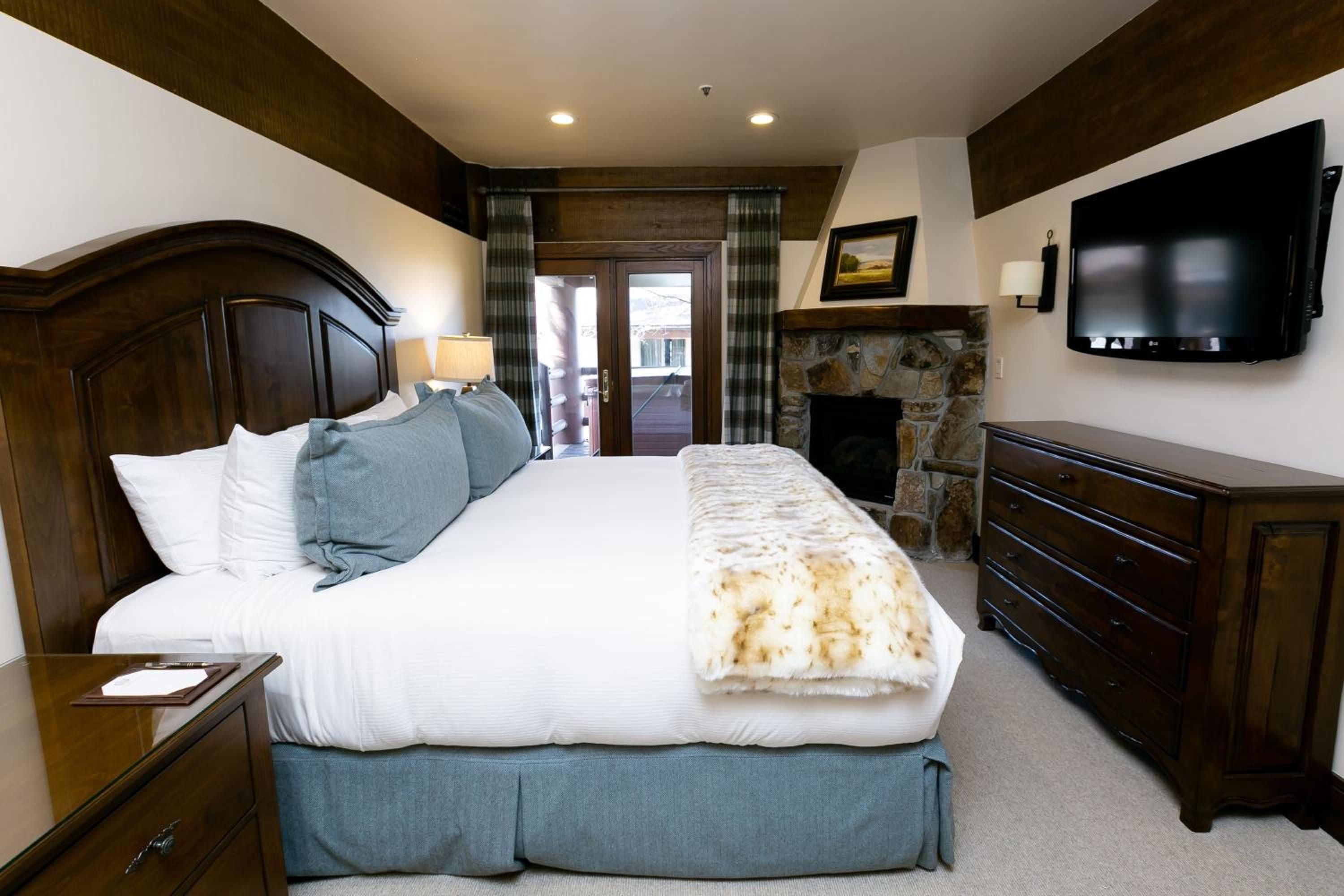 Luxury redefined in Park City's snowy embrace in Park City, UT