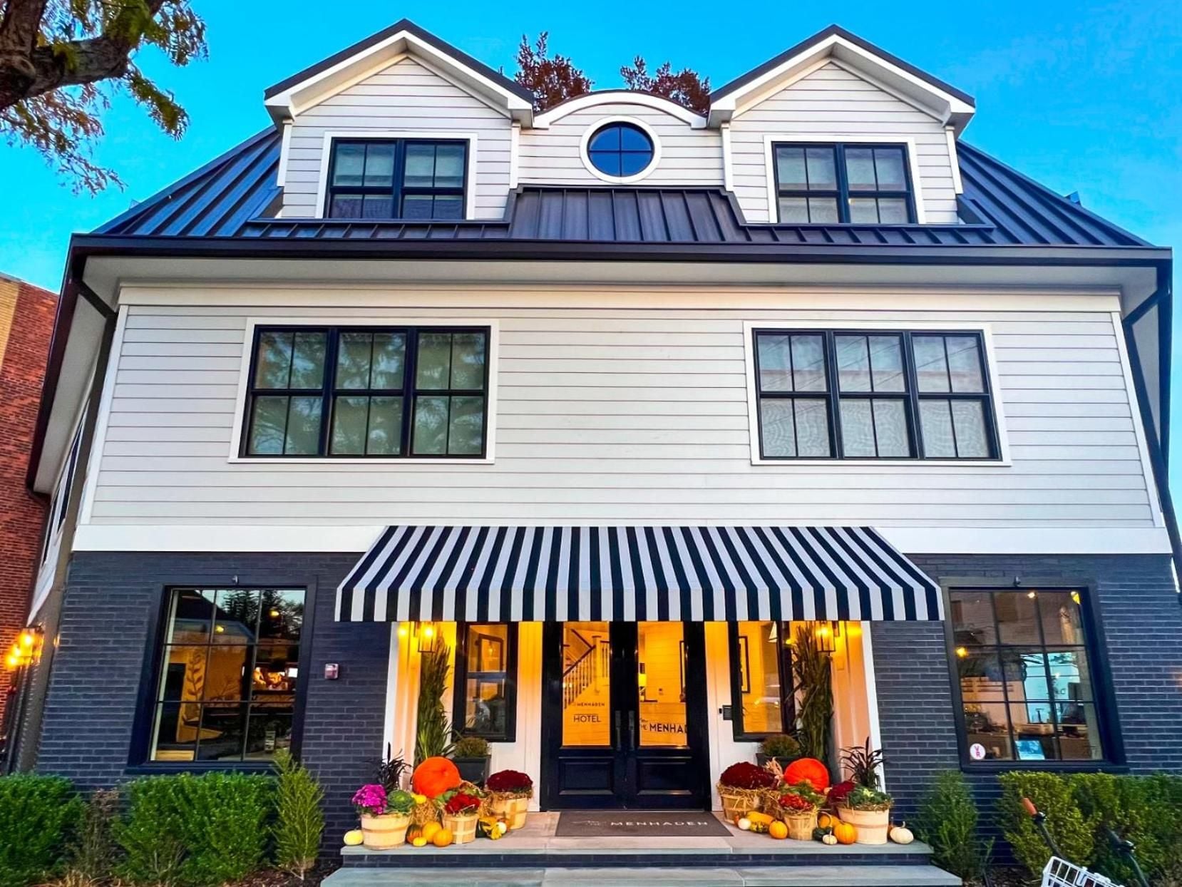 Discover refined relaxation in Greenport in Greenport, NY