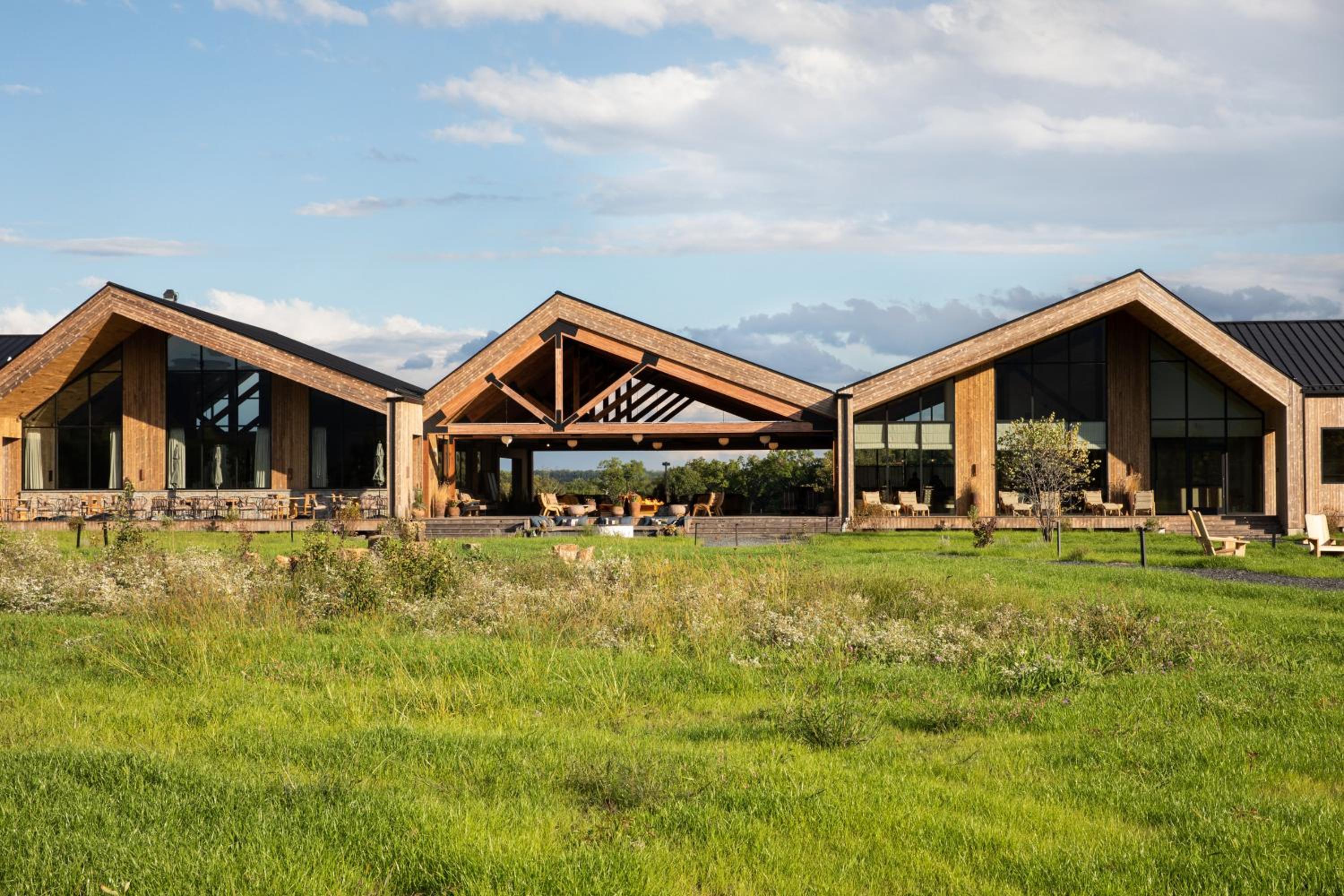 Three hundred wild acres in the Hudson Valley, rooted and unhurried in Gardiner, MT