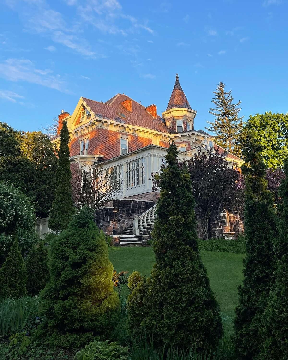 A tranquil retreat in the heart of Burlington in Burlington, VT
