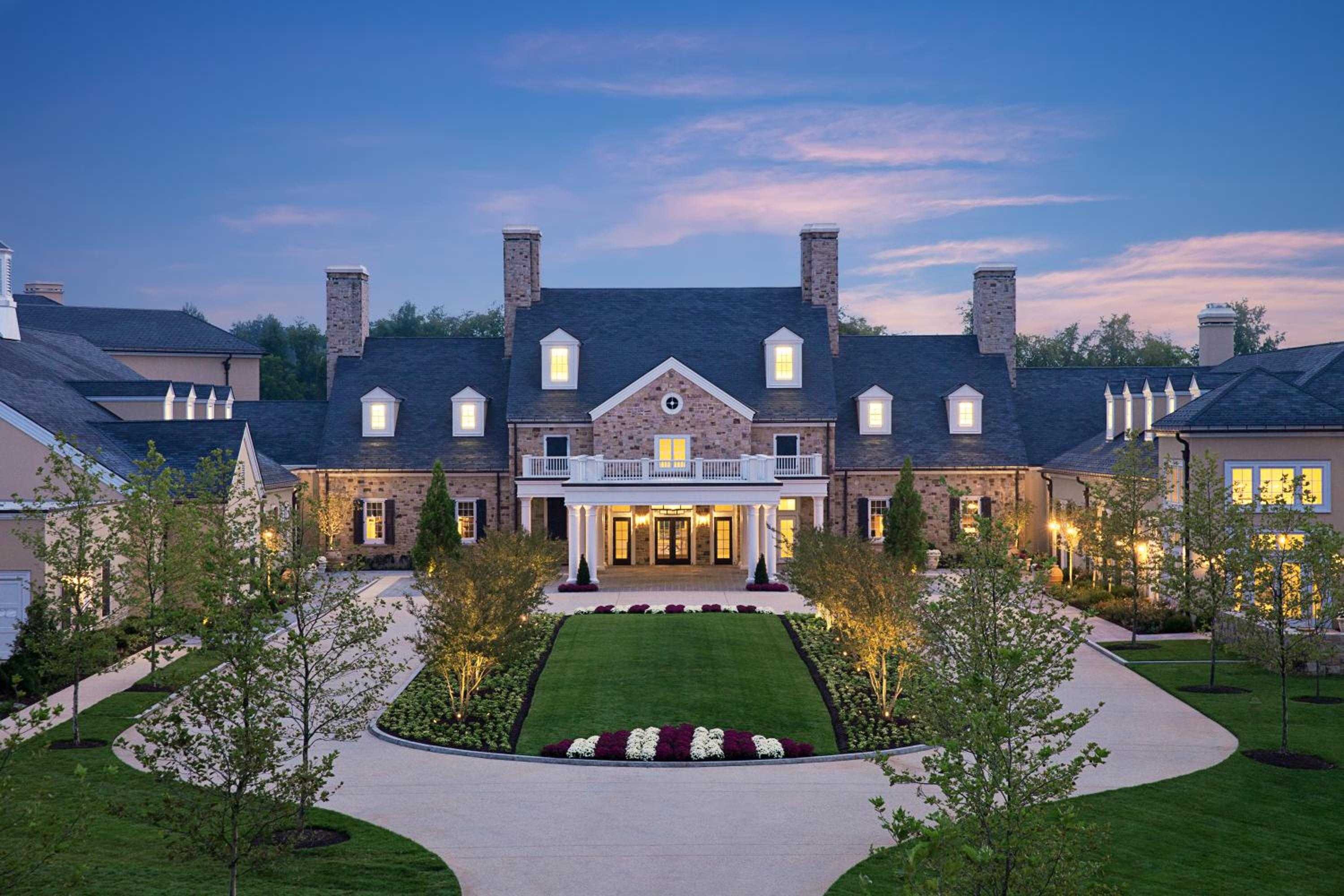 Indulge in Virginia’s wine country luxury in Middleburg, VA