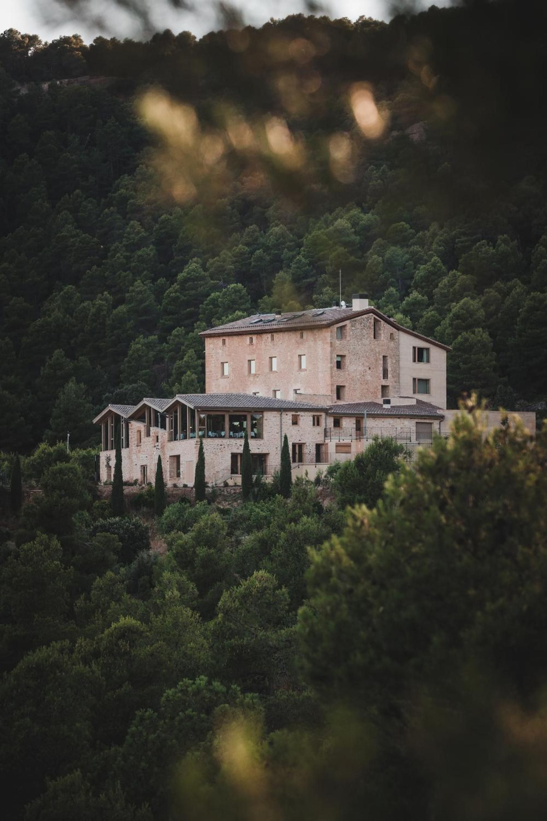 A serene escape in the heart of Monroyo in Finca Torre del Marqués, Monroyo
