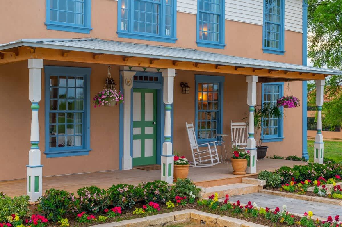 Residence image 1