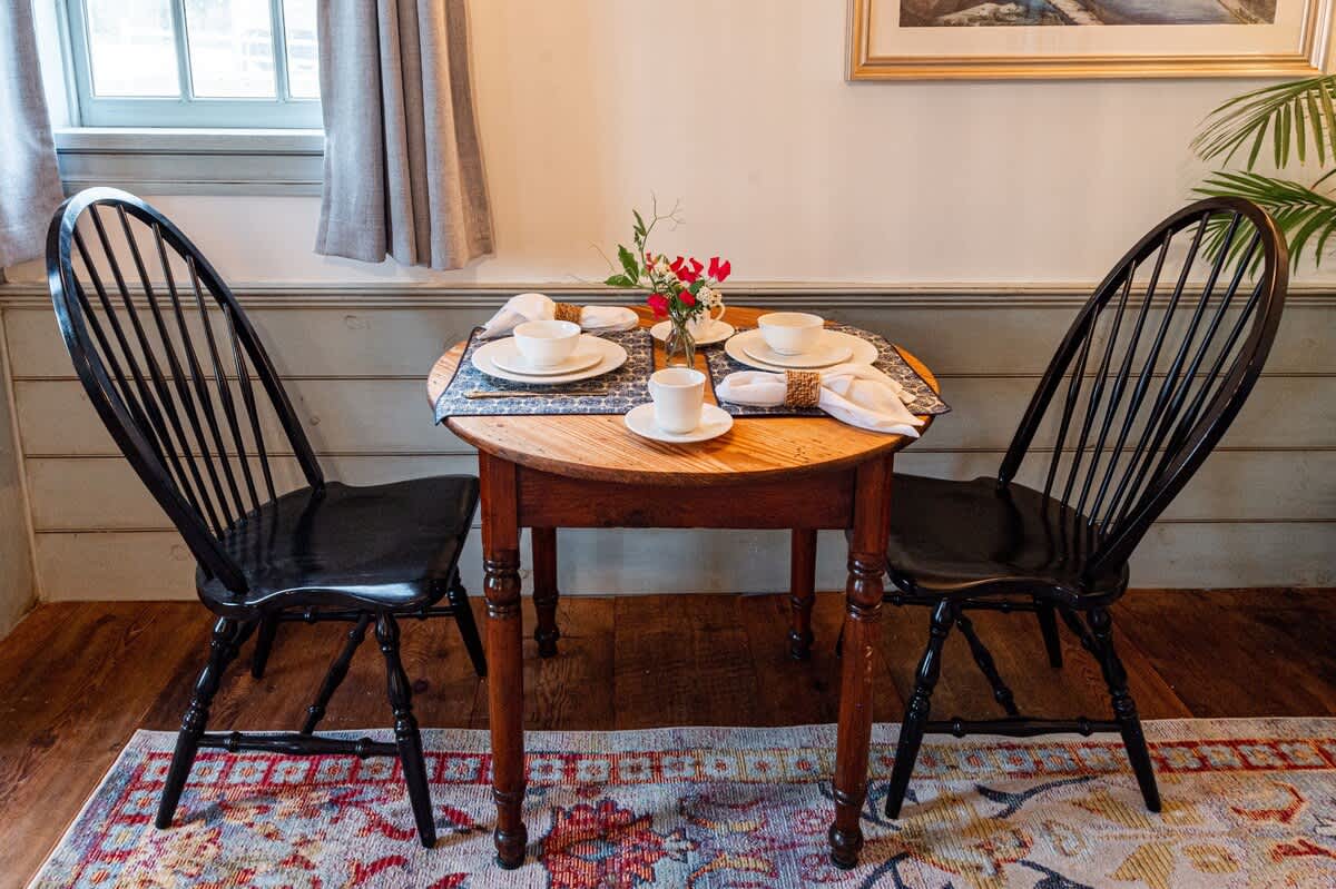 Erie Canal Suite - The Halbert Inn image 6