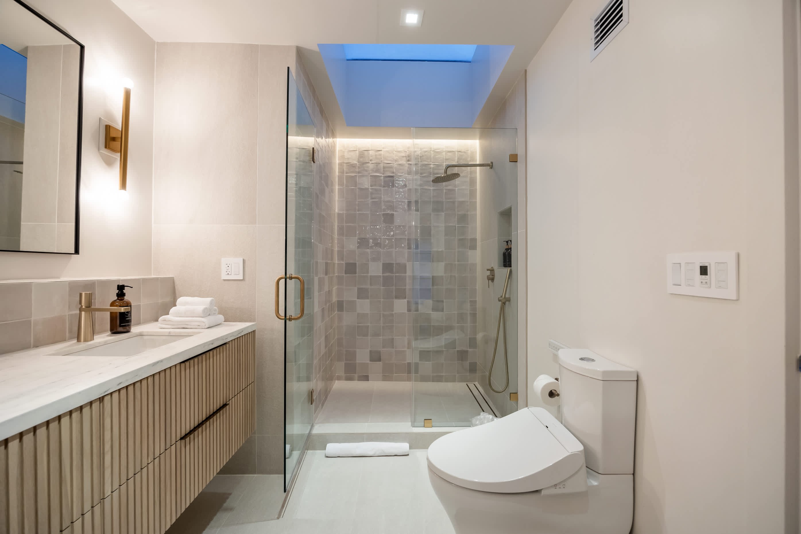 Residence image 4