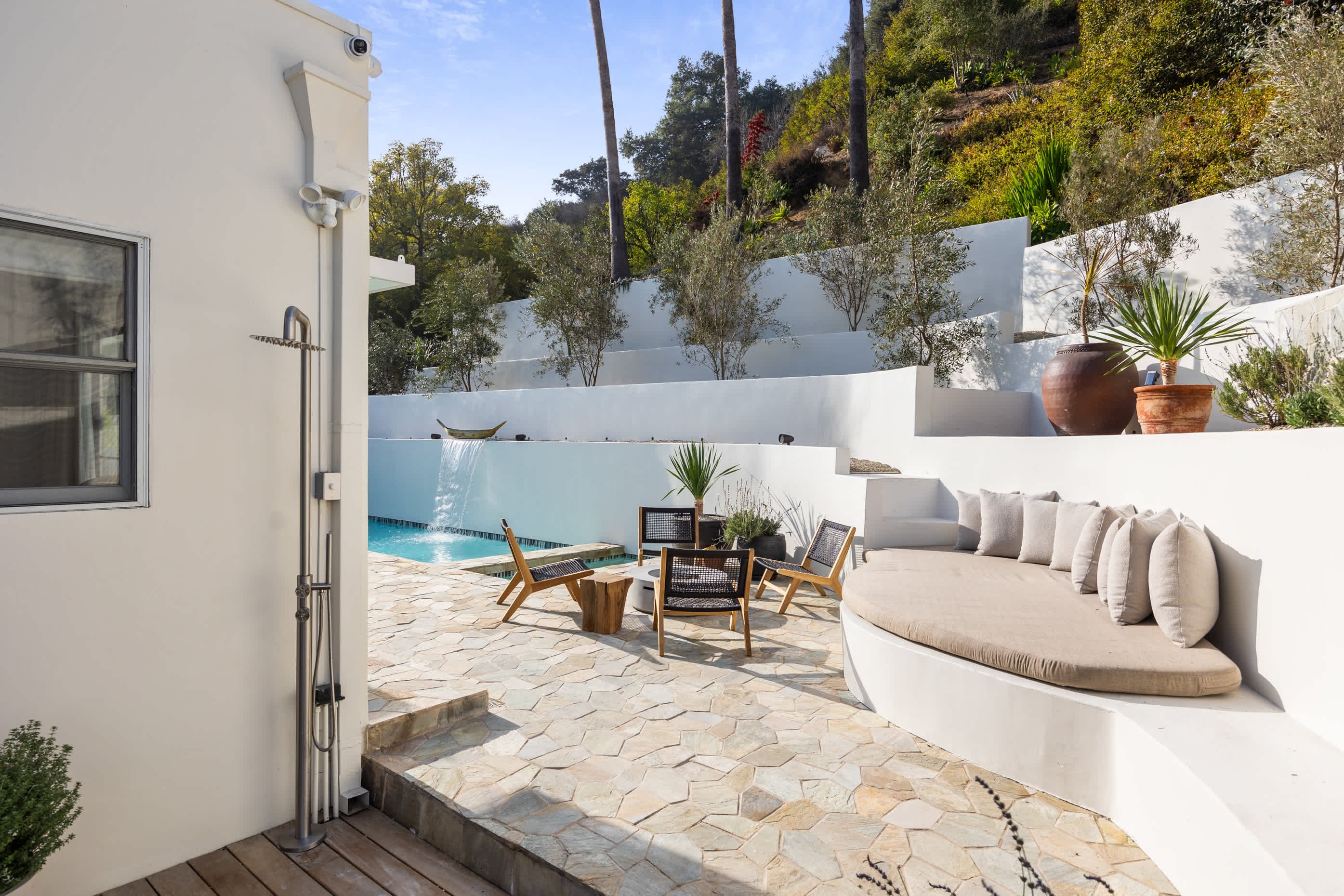 Residence image 5