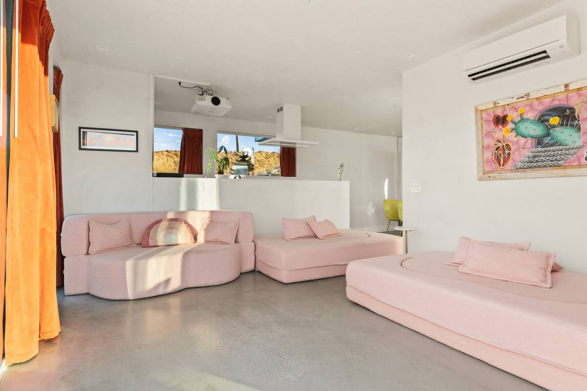 Residence image 3