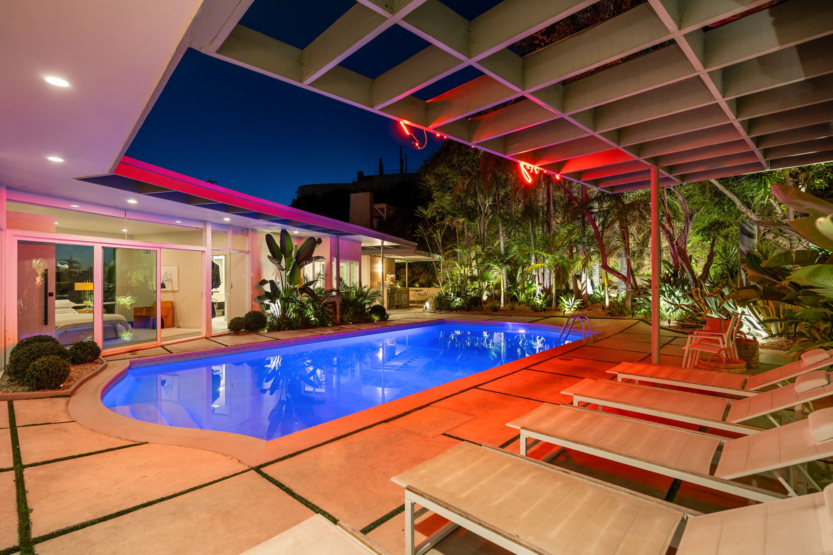 Residence image 1