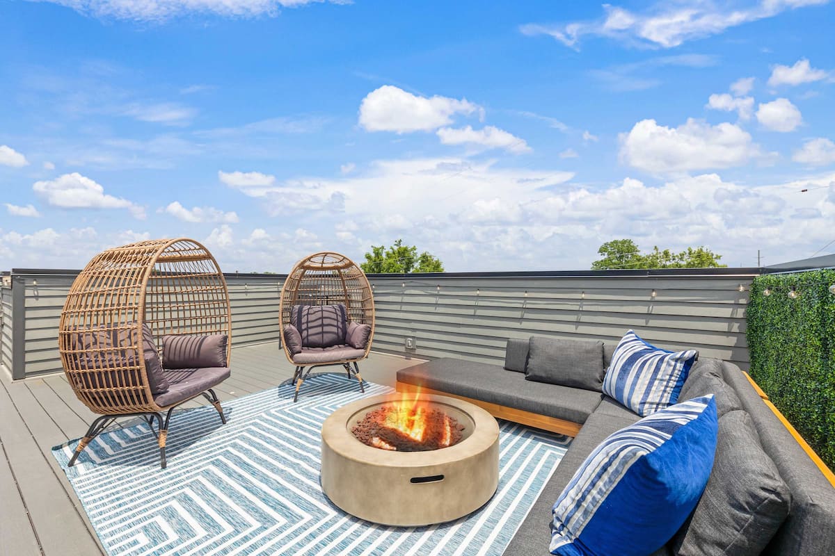 Experience the pulse of East Nashville in style in Nashville, TN