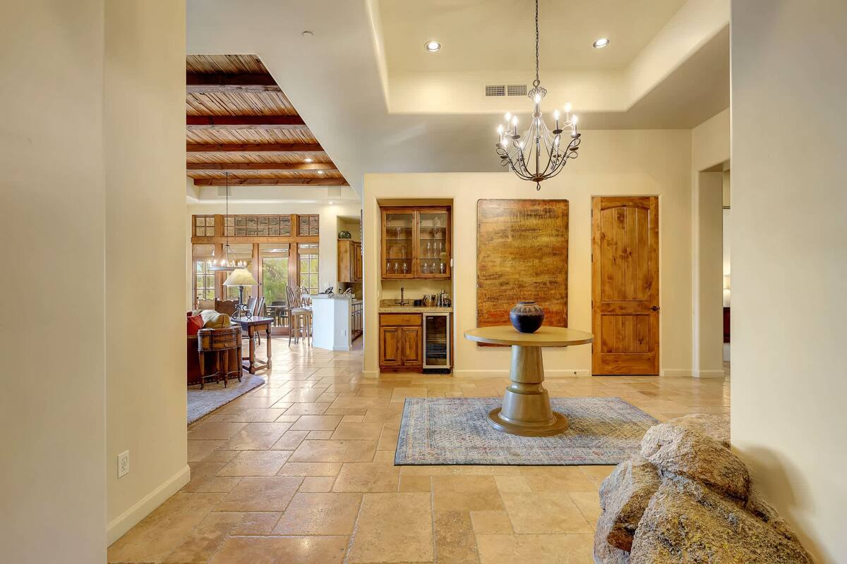 Residence image 6