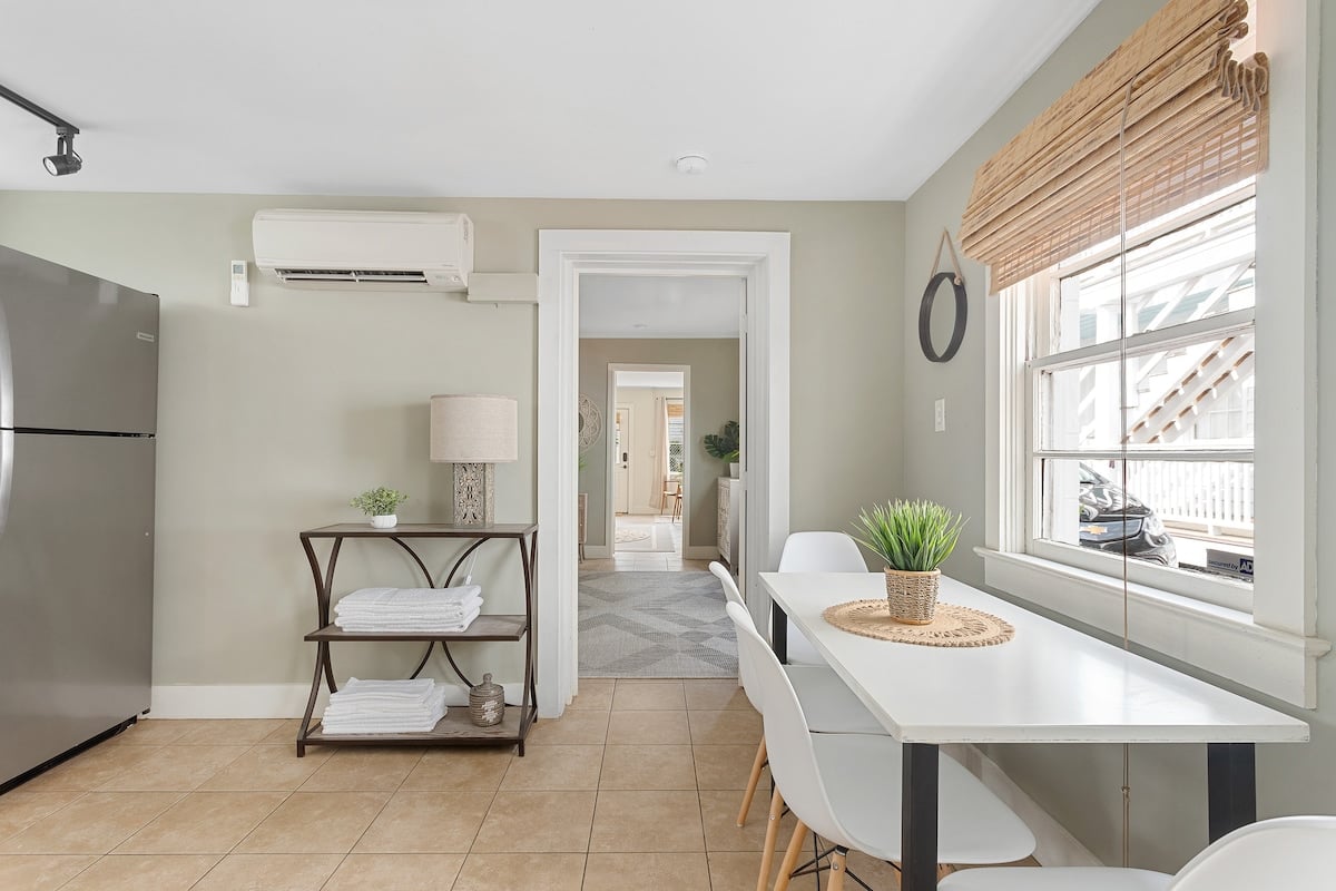 Affordable Haven in Prime Locale | The Workshop image 16