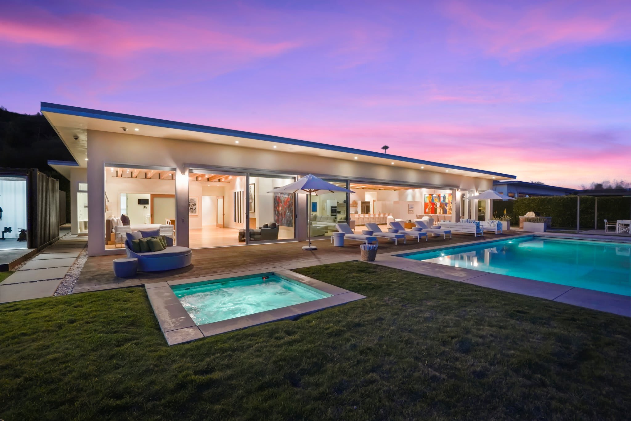 Residence image 3
