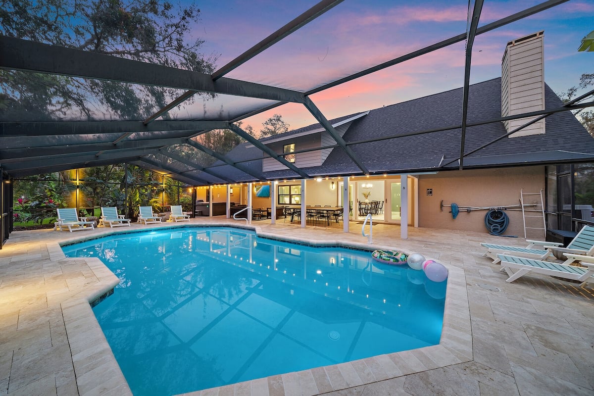 Discover unparalleled luxury at Canopy Heights in Sarasota in Sarasota, FL