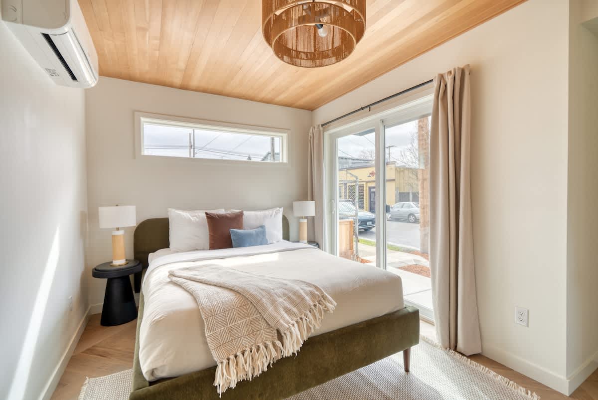 Residence image 3