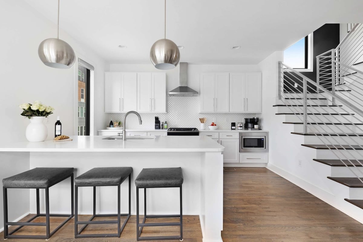 The Hawkins House - Walk to Gulch, Rooftop views! image 27