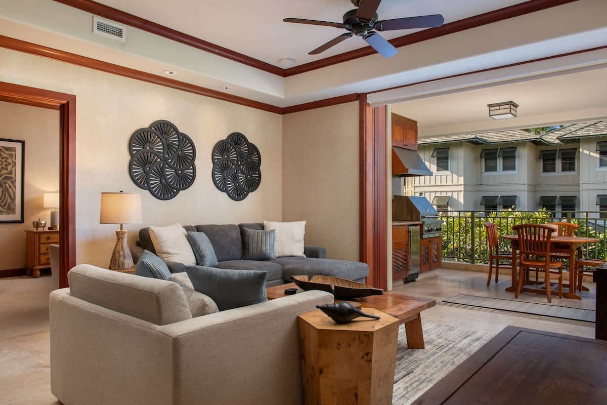 Living Room | Kolea 9H in Waikoloa Village, Big Island, Hawaii by Luxus Vacation Properties