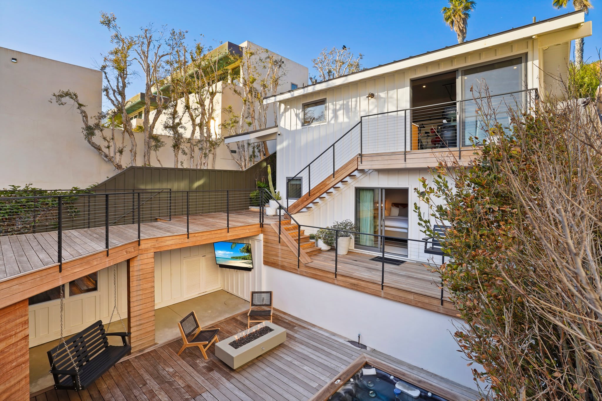 Residence image 3