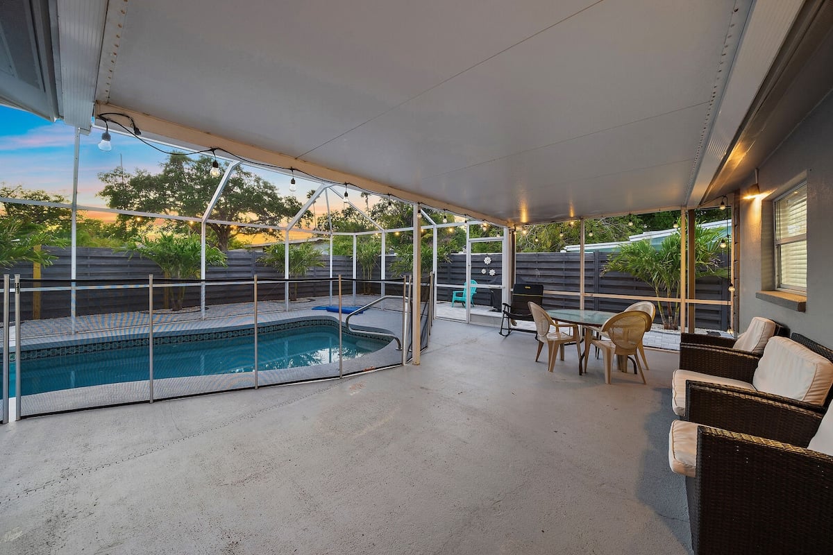 Kiwi Cove | Private Heated Pool + Backyard image 24