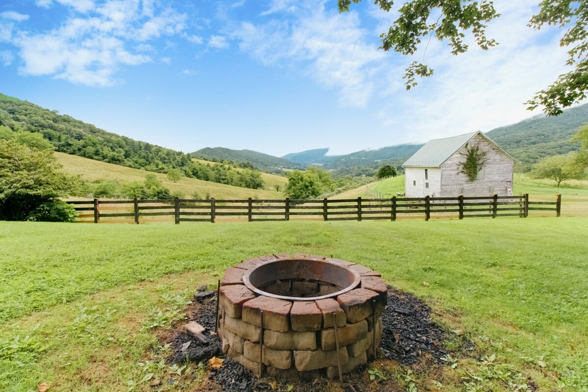Historic Estate w/ 7 KING Suites, Hot Tub, Views image 24