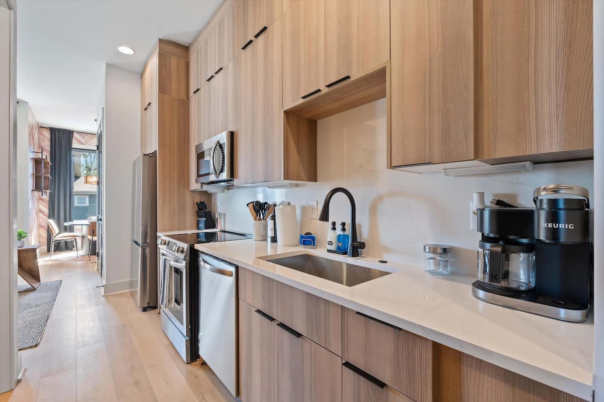 Residence image 3