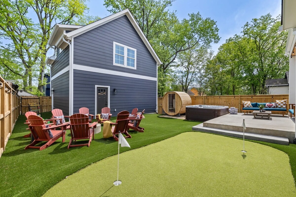 The Morrison - Karaoke, Theater, Backyard Oasis image 87