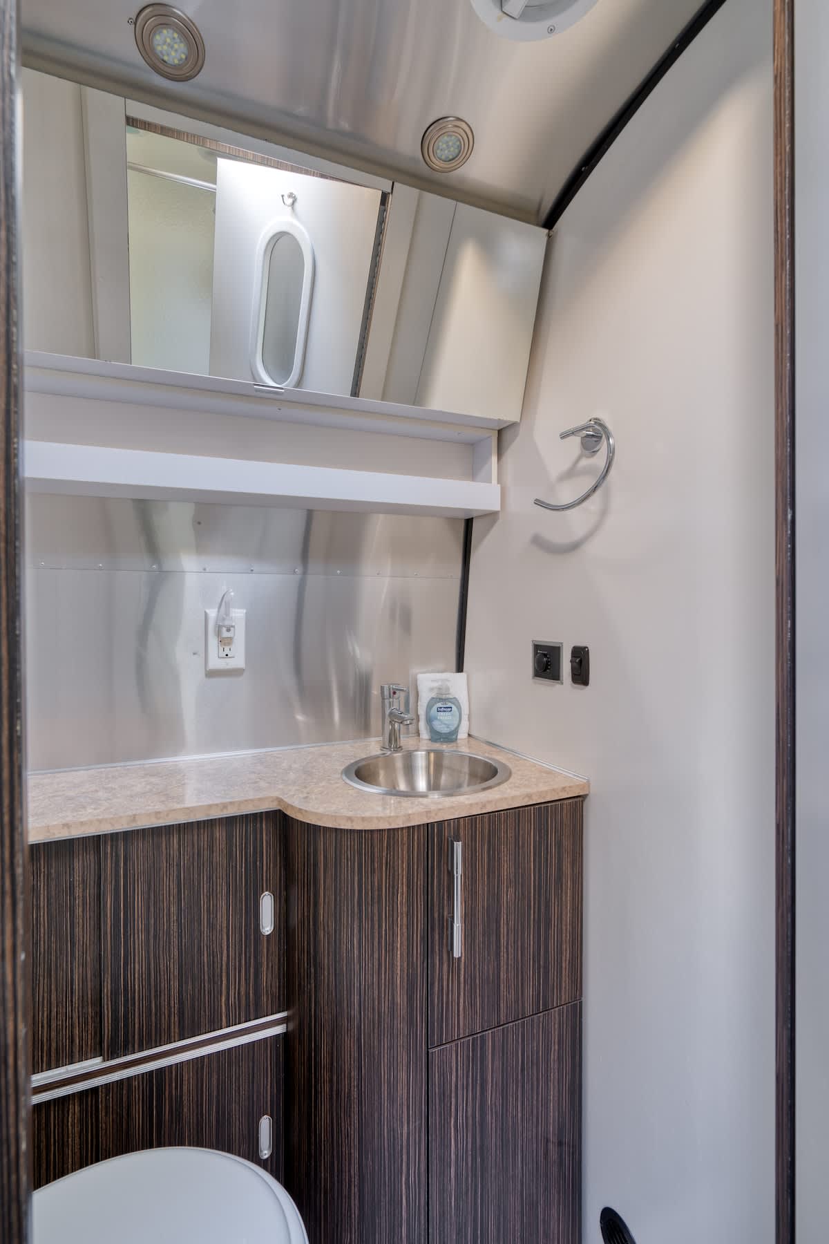 Residence image 5