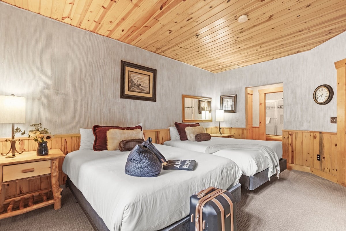 Abode at Black Bear #207 | Deer Valley Ski Access image 23