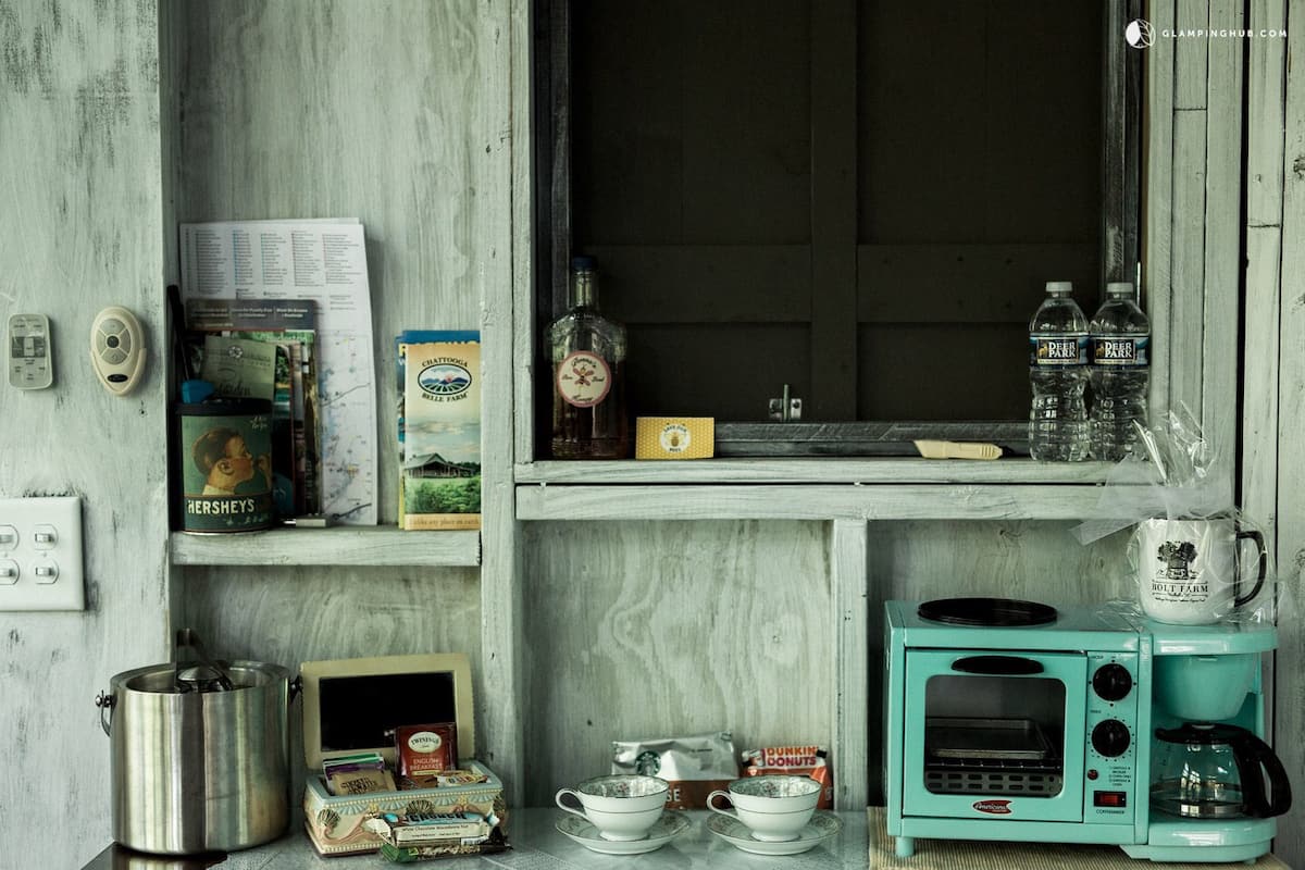 Our retro 3-in-1 breakfast maker & coffee pot. Enjoy locally roasted, organic coffee in antique fine china!