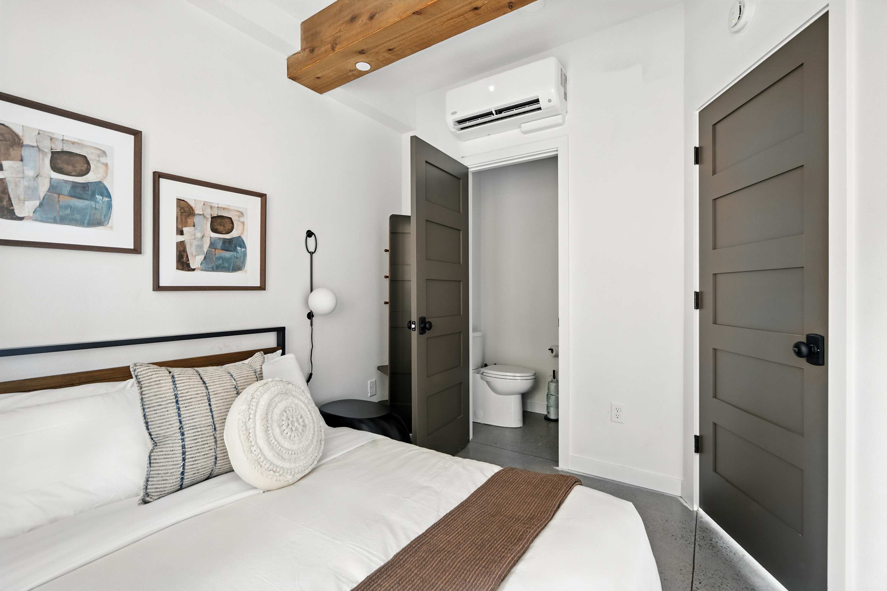 Residence image 2
