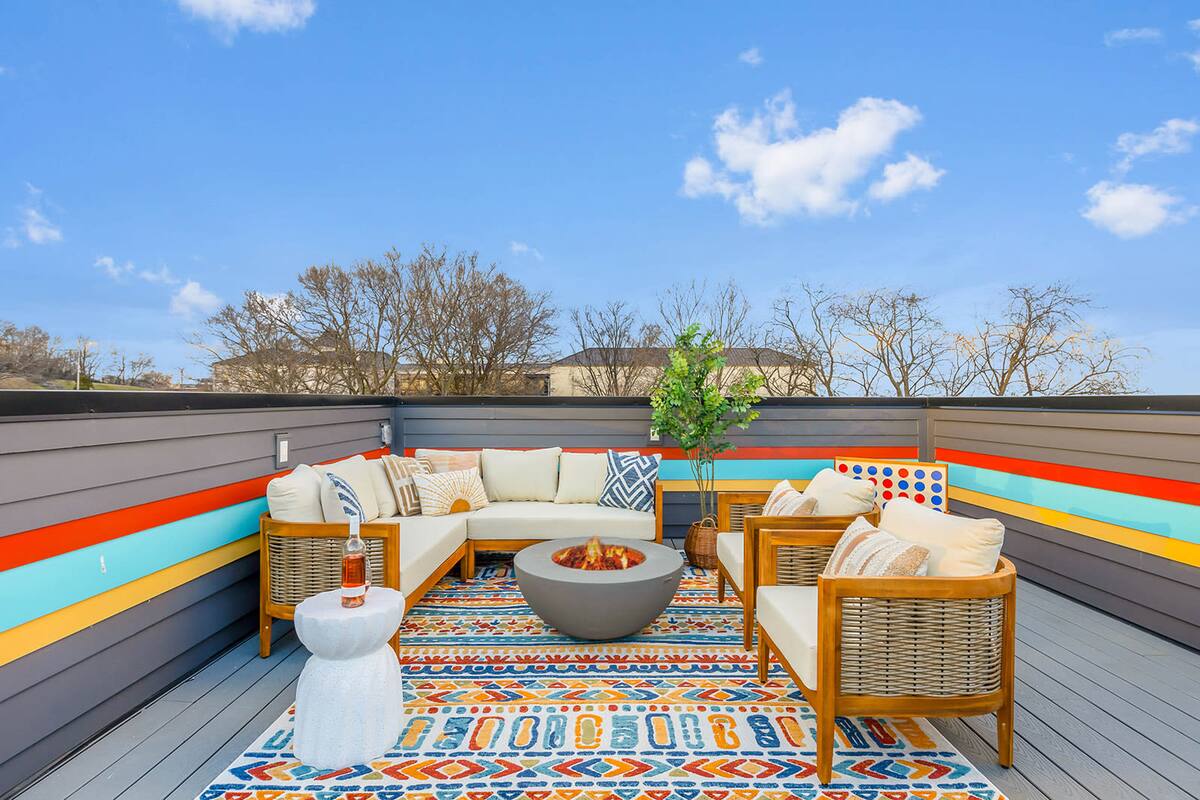 Experience refined comfort steps from Broadway in Nashville, TN