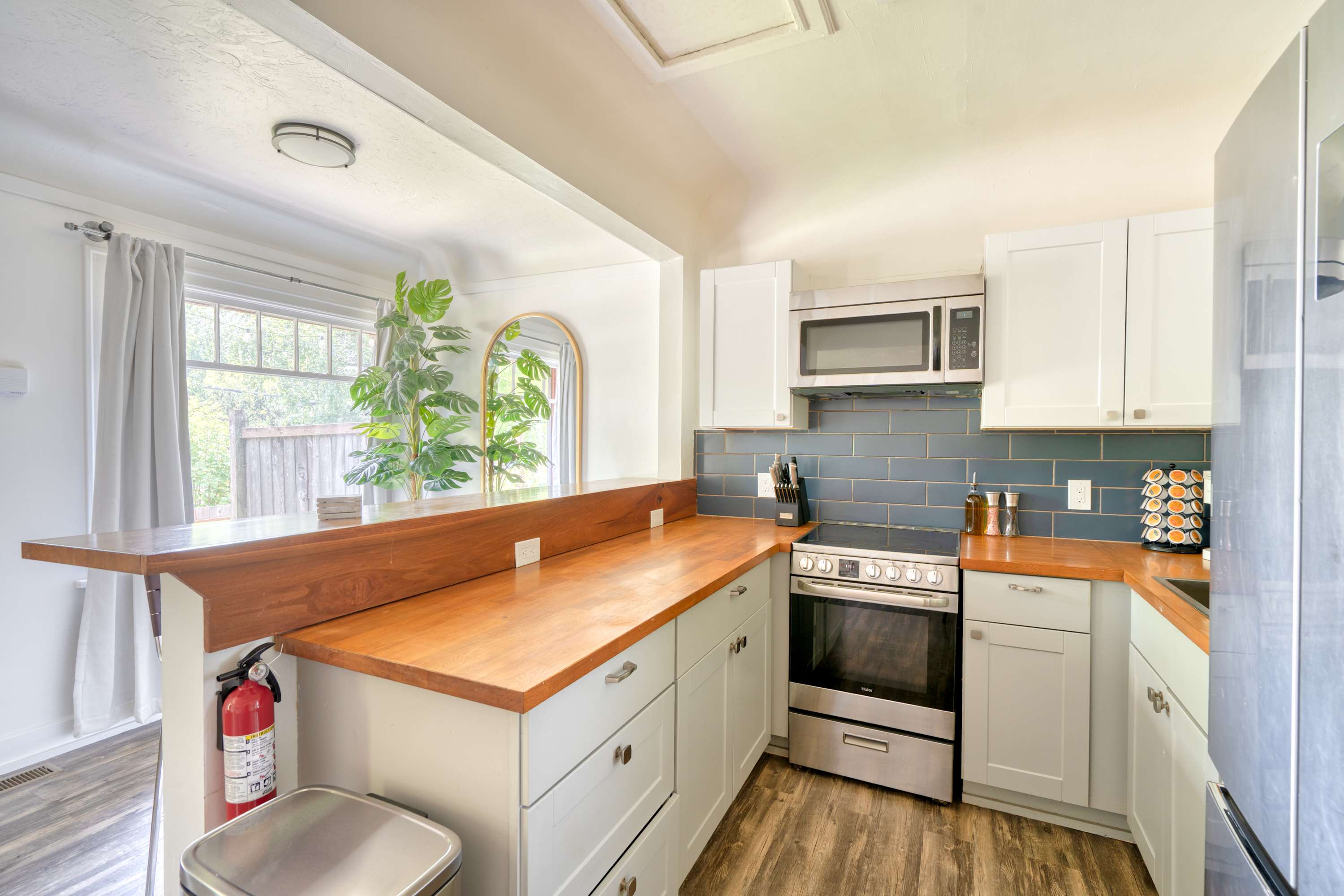 Residence image 3