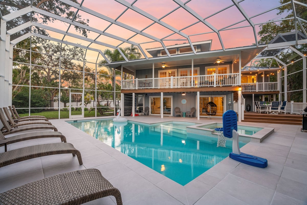 Discover coastal serenity in Sarasota, Florida in Sarasota, FL