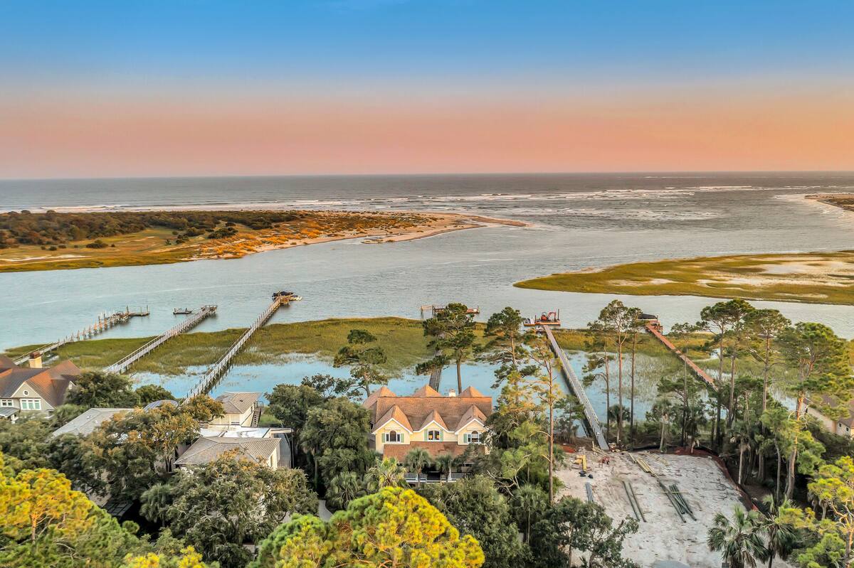 Aerial views of the home, dock, and view!