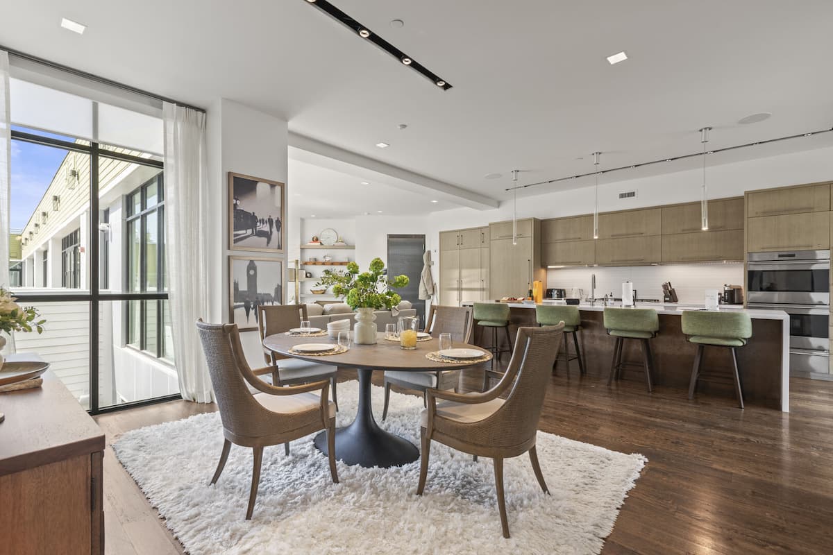 Residence image 1