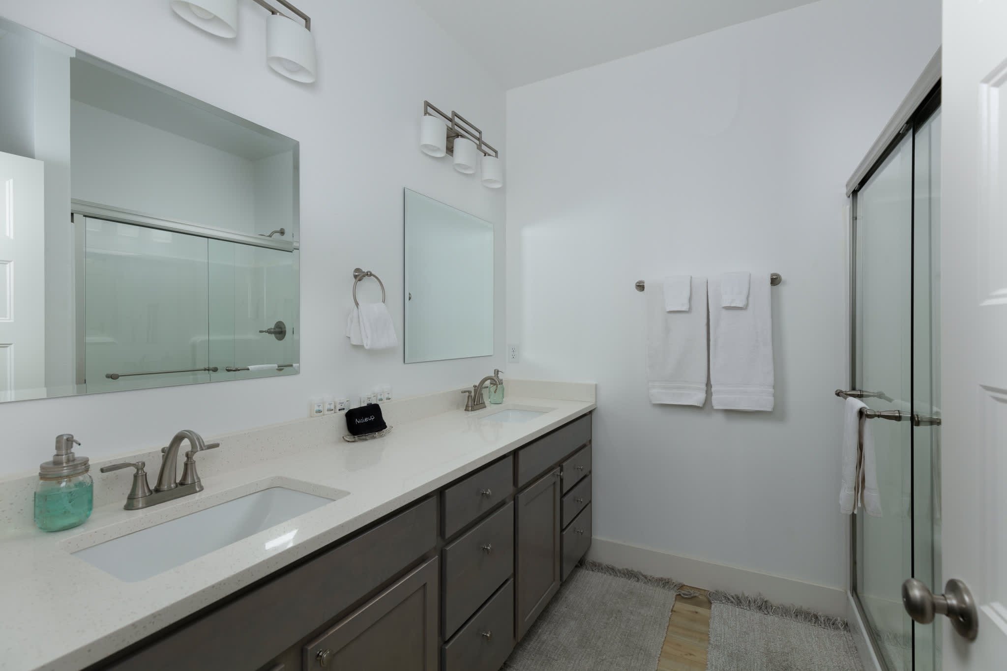 Residence image 2